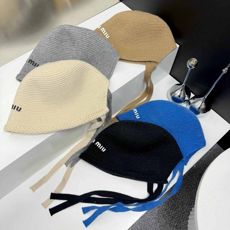 Miumiu hat dx52